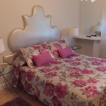 El Pomar Hotel Novales