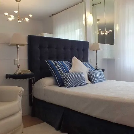 Hotel El Pomar Novales